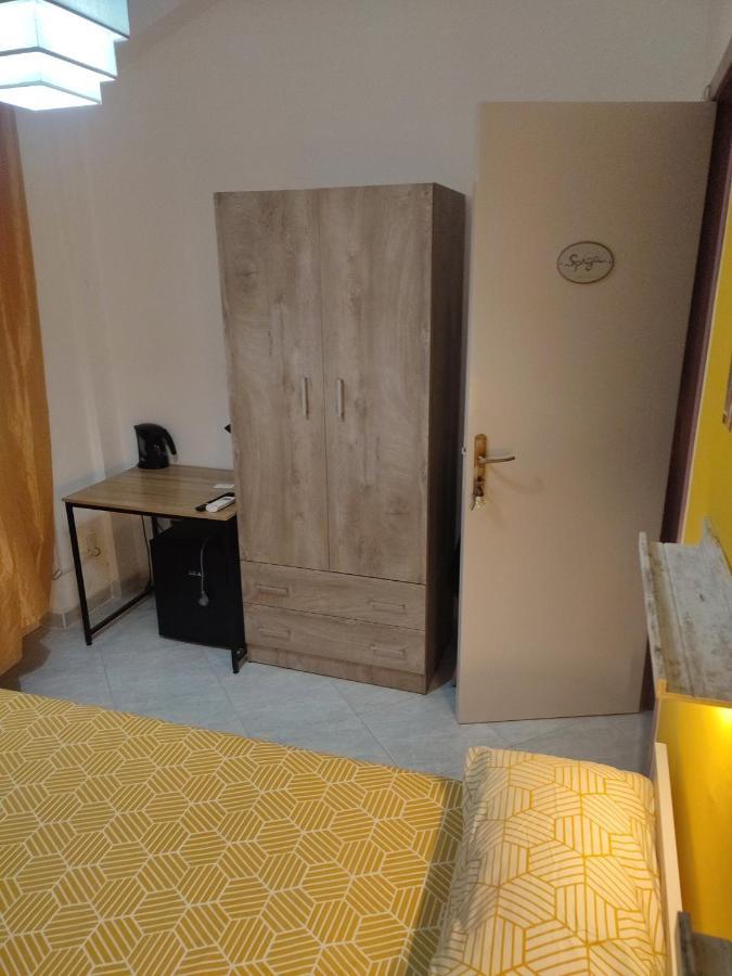 Don Mimi L'Affittacamere Мессина Экстерьер фото